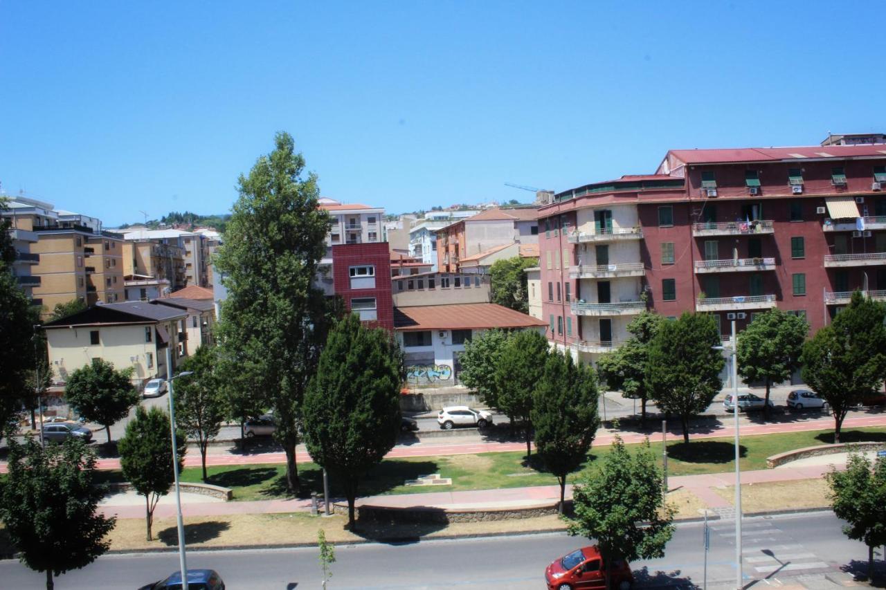Cosenza Luxury Apartment Экстерьер фото